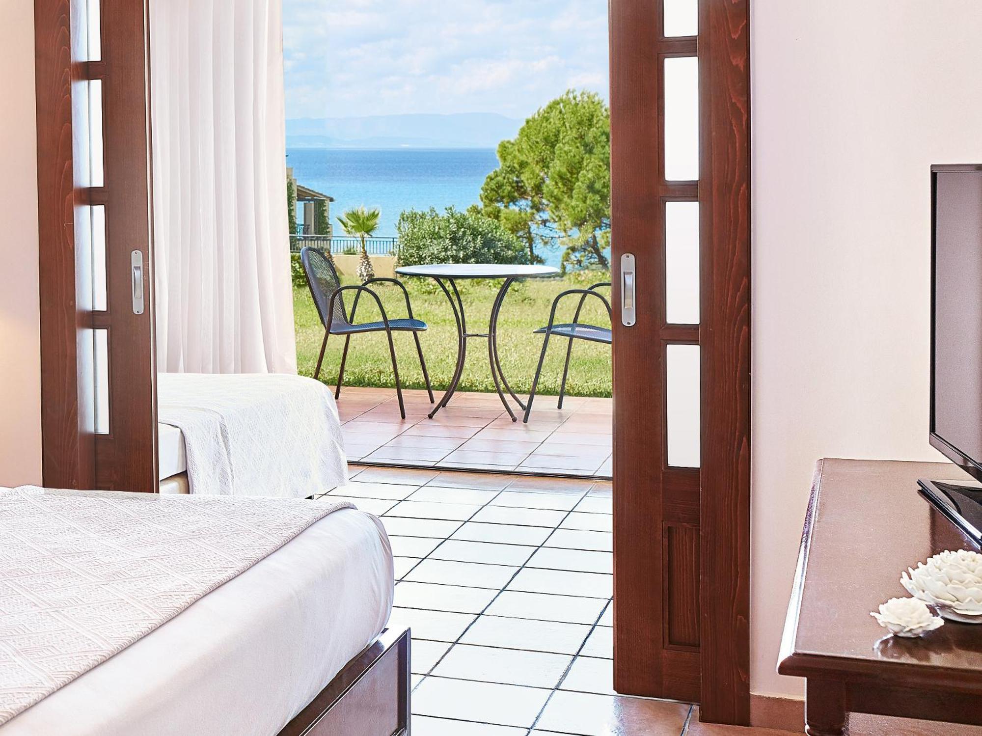 Grecotel Luxme Oasis At Riviera Olympia & Aqua Park 卢特拉基利尼斯 外观 照片