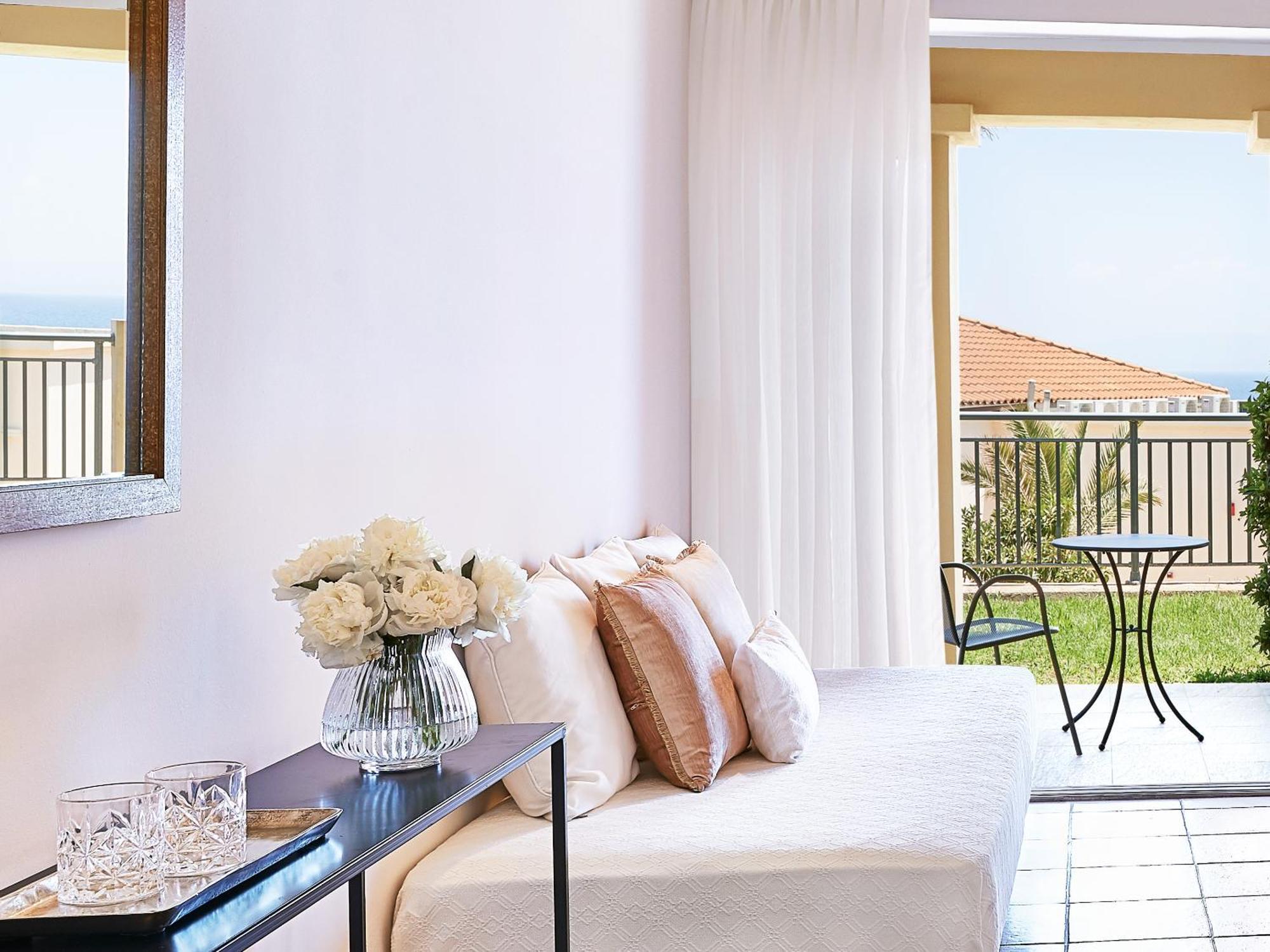 Grecotel Luxme Oasis At Riviera Olympia & Aqua Park 卢特拉基利尼斯 外观 照片